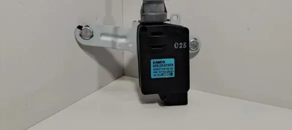 Hyundai Santa Fe Central locking motor 957502B000