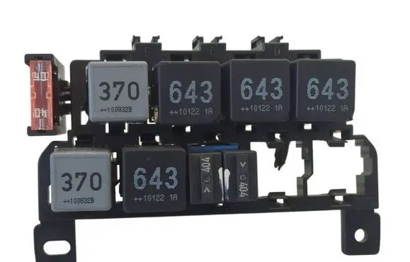 Audi A6 S6 C6 4F Fuse box set 4F0937503