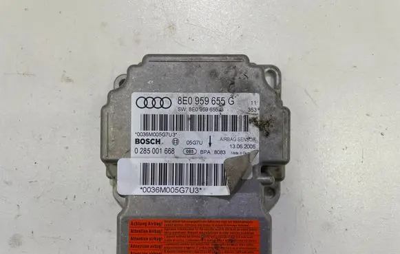 Audi A4 S4 B7 8E 8H Airbag control unit/module 8E0959655G 0285001668