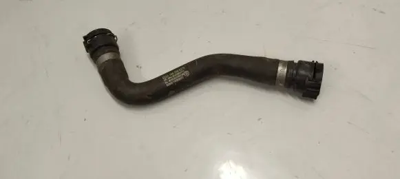 Mercedes-Benz GLE (W166 - C292) Engine coolant pipe/hose A1665008275