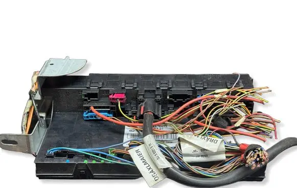 Mercedes-Benz E W211 Fuse module 2115455301