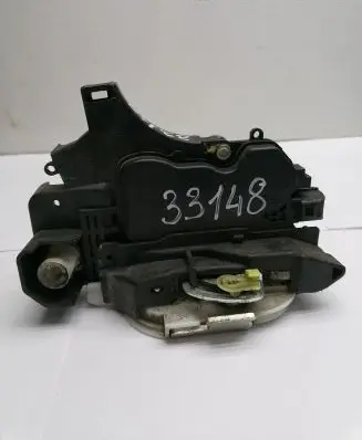 Mitsubishi Colt Front door lock 