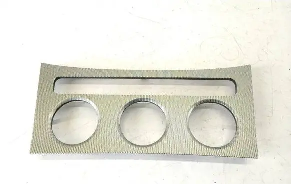Volkswagen PASSAT B6 Climate control/heater control trim 318480100