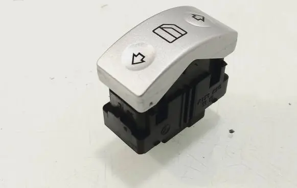 Mercedes-Benz SLK R171 Electric window control switch A1718205410