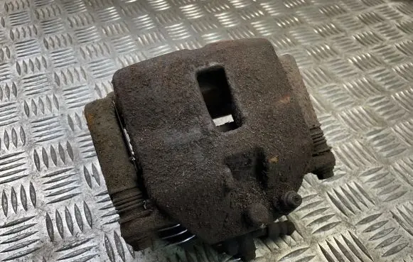 Nissan Almera Tino Front brake caliper