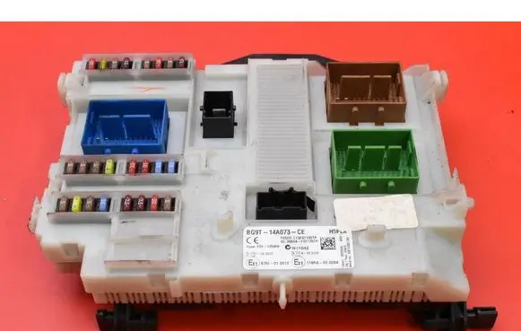 Ford Mondeo MK IV Comfort/convenience module BG9T14A073CE