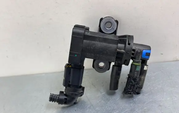 Vacuum valve