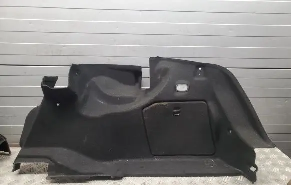 Mercedes-Benz C W204 Trunk/boot lower side trim panel A2046905526
