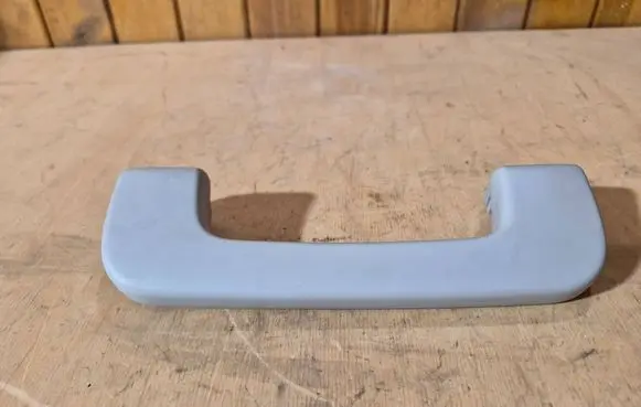 Audi A3 S3 8P Front interior roof grab handle 8P0857607C