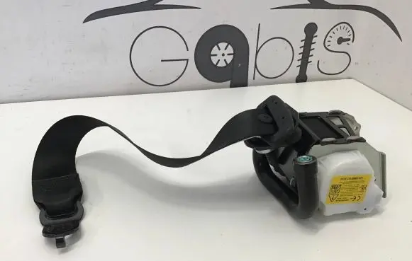 Mercedes-Benz GLB x247 Rear seatbelt A2478600101
