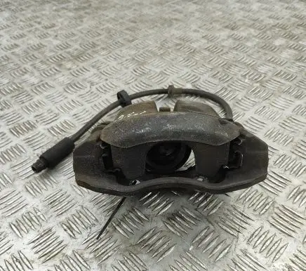 Opel Crossland X Front brake caliper 9829340980