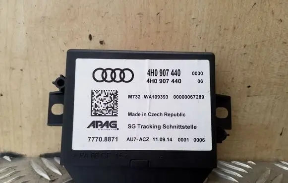 Audi A8 S8 D4 4H Parking PDC control unit/module 4H0907440