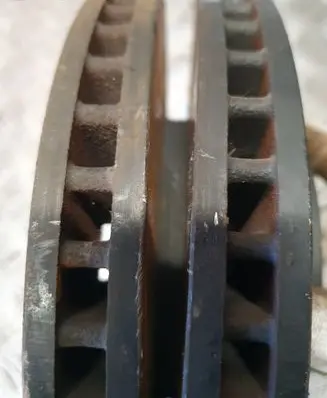 Toyota Prius (XW30) Front brake disc
