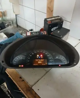 Mercedes-Benz C W203 Speedometer (instrument cluster) A2035401311