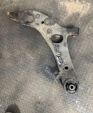 Front lower control arm/wishbone