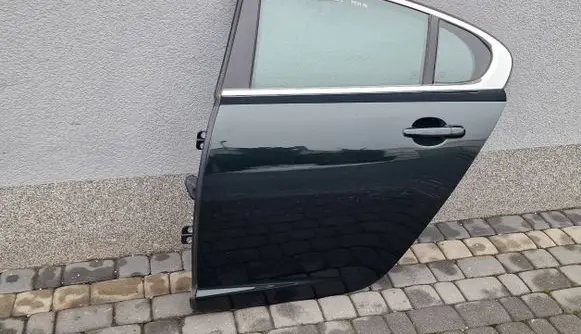 Jaguar XF X250 Rear door 
