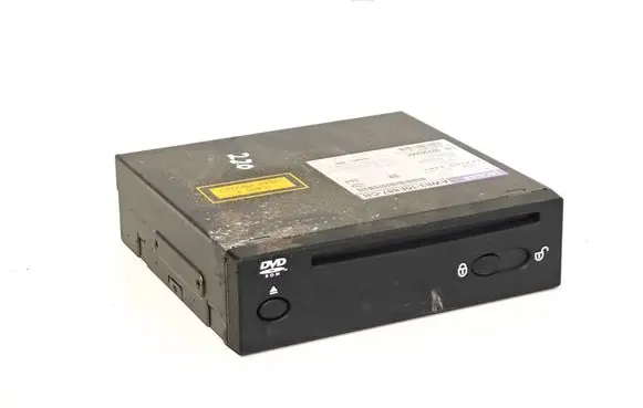 Jaguar XF X250 Navigation unit CD/DVD player AW8310E887CB 093352051 4621009451