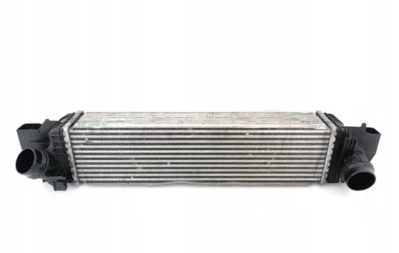 Mini Clubman F54 Intercooler radiator 7617598