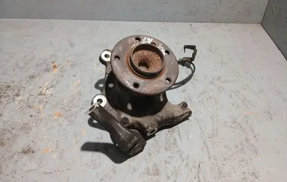 BMW 3 E90 E91 Front wheel hub spindle knuckle 