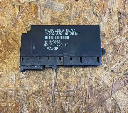 Mercedes-Benz C W202 Comfort/convenience module 2028201026 05072040
