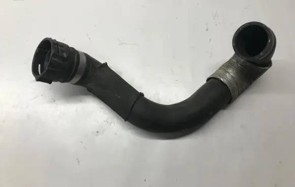 BMW 7 F01 F02 F03 F04 Engine coolant pipe/hose 7581576