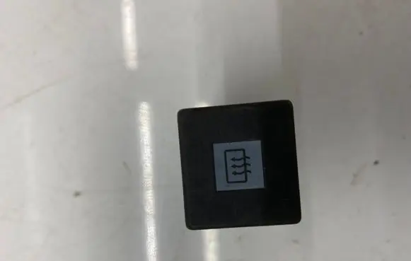 Renault Scenic I Windscreen/window heater switch