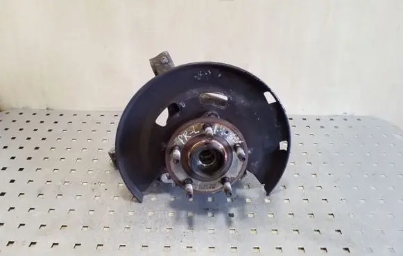 Opel Astra J Front wheel hub 13583478