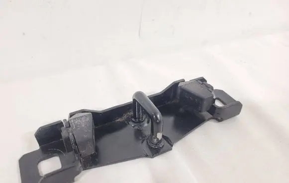 Land Rover Range Rover Evoque L538 Loading door lock loop/hook striker 3M51R404B12 K471