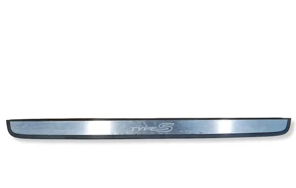 Honda Civic Front sill trim cover 84252