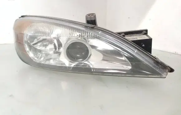 Nissan Primera Headlight/headlamp 89005900 260109F611
