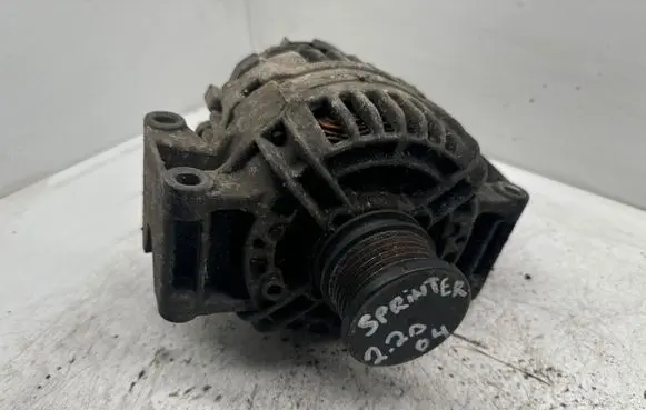 Mercedes-Benz Sprinter W901 W902 W903 W904 Generator/alternator A0121542002 0124325039