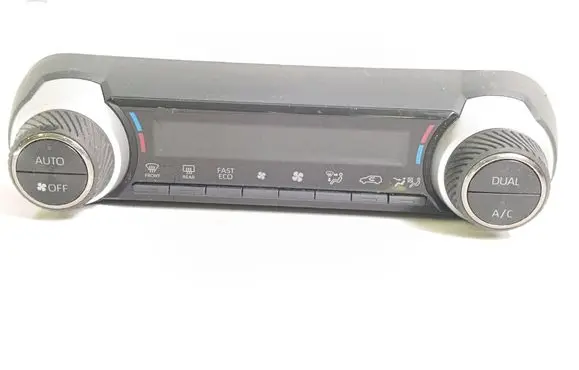 Toyota RAV 4 (XA50) Climate control unit 5590042670
