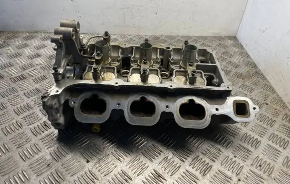 Ford Mustang V Engine head RFDG1E6090AA