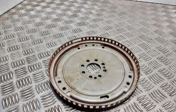 Mercedes-Benz B W245 Flywheel A2660300012