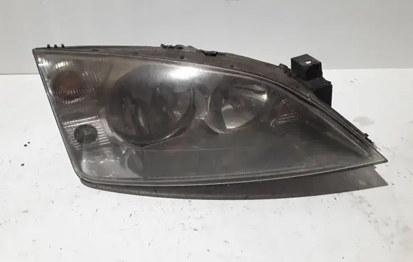 Ford Mondeo Mk III Headlight/headlamp 1S7113005AJ 0301174202