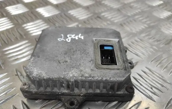 Volkswagen Touran I Headlight ballast module Xenon 2285510600 130732900