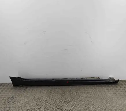 BMW 2 F45 Sill 7393794