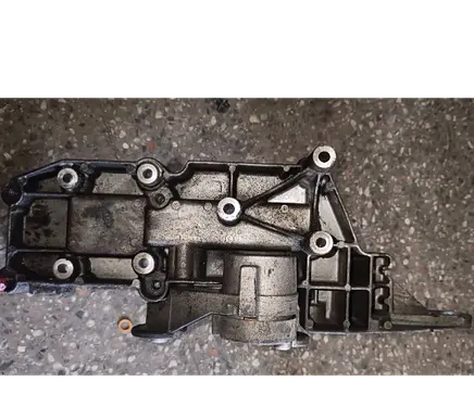 Volvo S60 Generator/alternator bracket 8642196