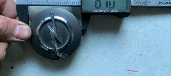 Opel Insignia A Original wheel cap 13242418 13242419 13242422