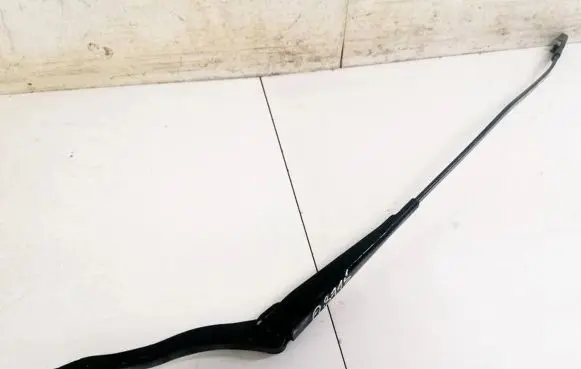 Opel Corsa D Front wiper blade arm 13284134