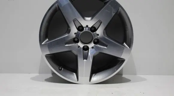 Mercedes-Benz GLA W156 X156 R18 alloy rim A1564010500