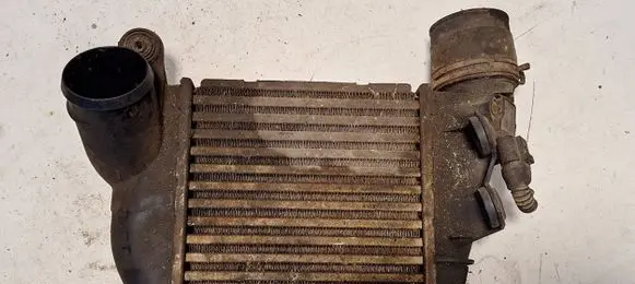 Skoda Octavia Mk2 (1Z) Intercooler radiator 1J0145803S 872885UC IA1098