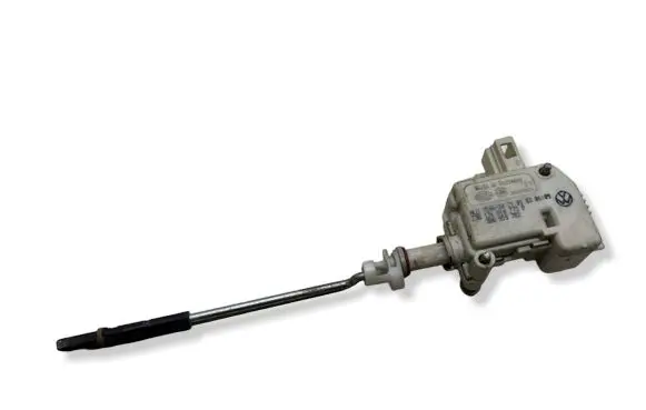 Volkswagen Golf IV Central locking motor 3B0959782