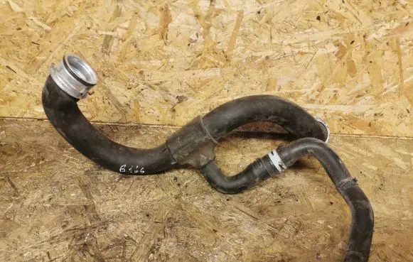 Mercedes-Benz C W204 Engine coolant pipe/hose A2045010482 DBL625412 3038PCA1P