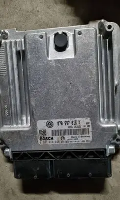 Volkswagen Transporter - Caravelle T5 Engine control unit/module 070997016K 0281014048
