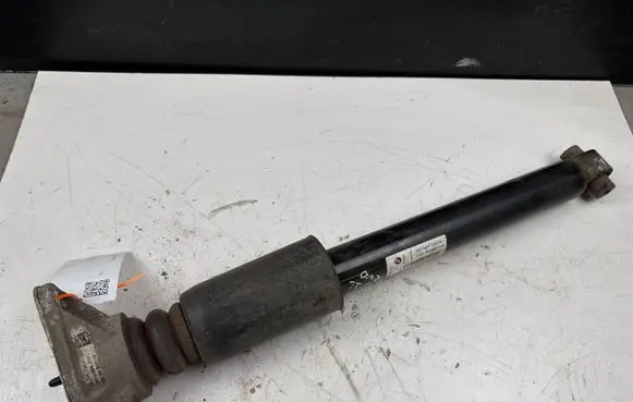 Rear shock absorber/damper
