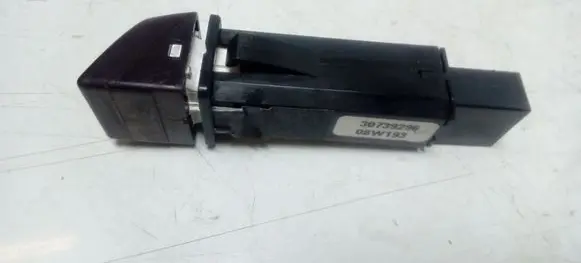 Volvo XC60 Hazard light switch 30739296