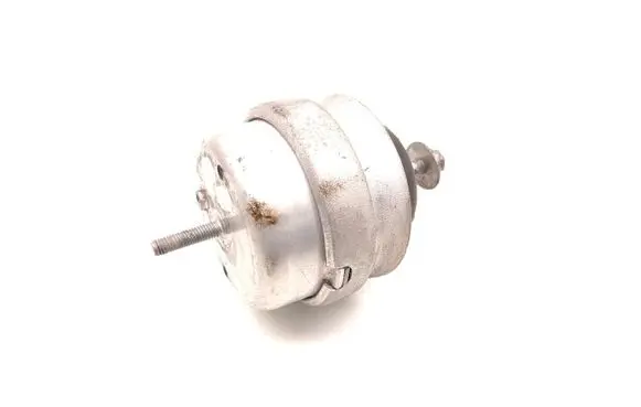Opel Vivaro Engine mount bracket