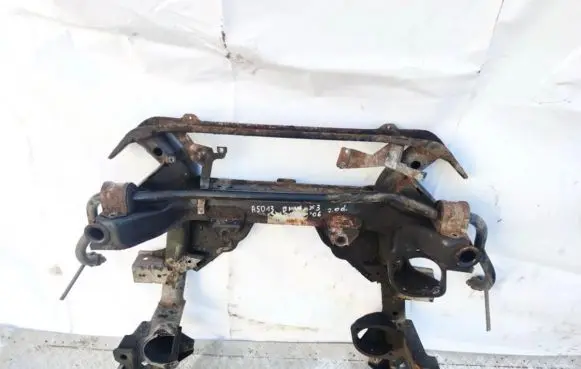 BMW X3 E83 Front subframe