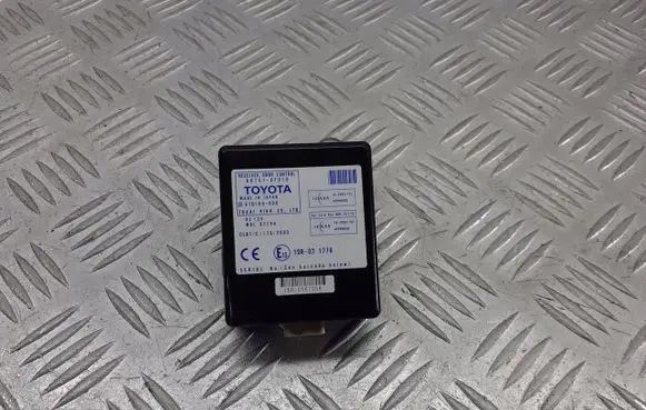 Toyota Corolla Verso E121 Sliding door control unit/module 89741-0F010